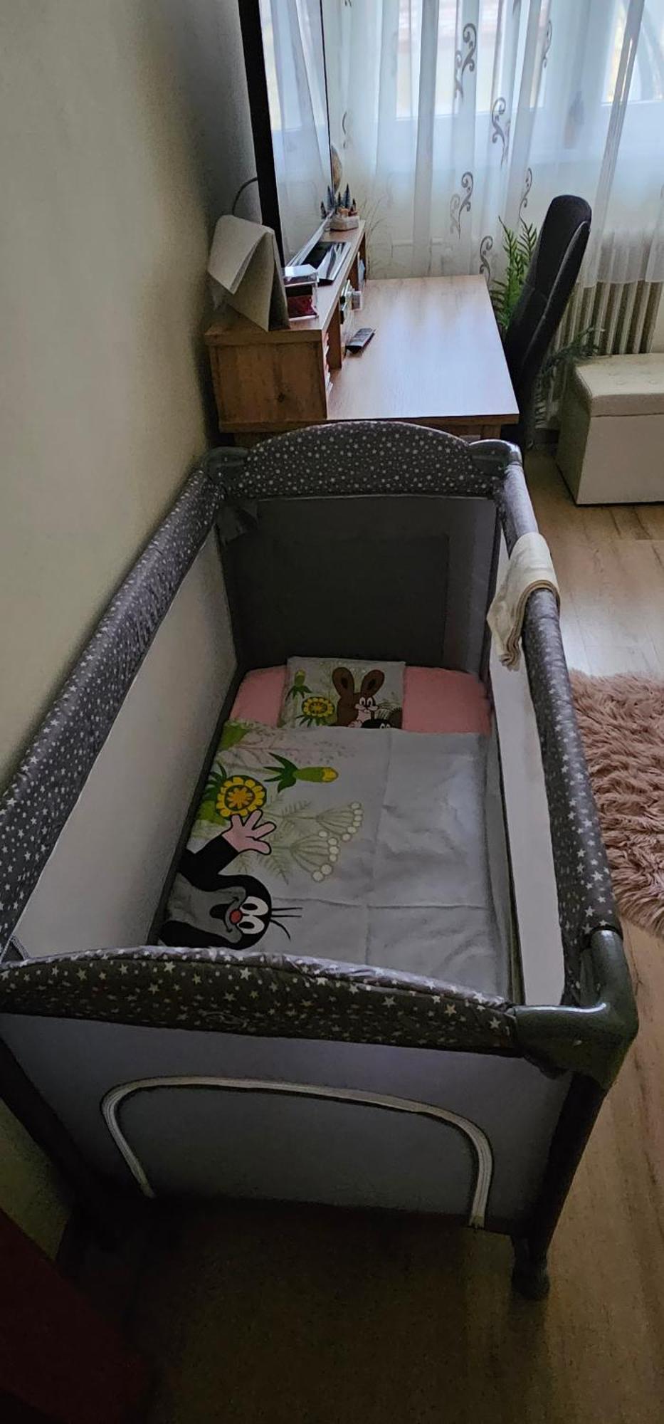 Anna Gyoengye Apartman เดเบรตเซน ภายนอก รูปภาพ