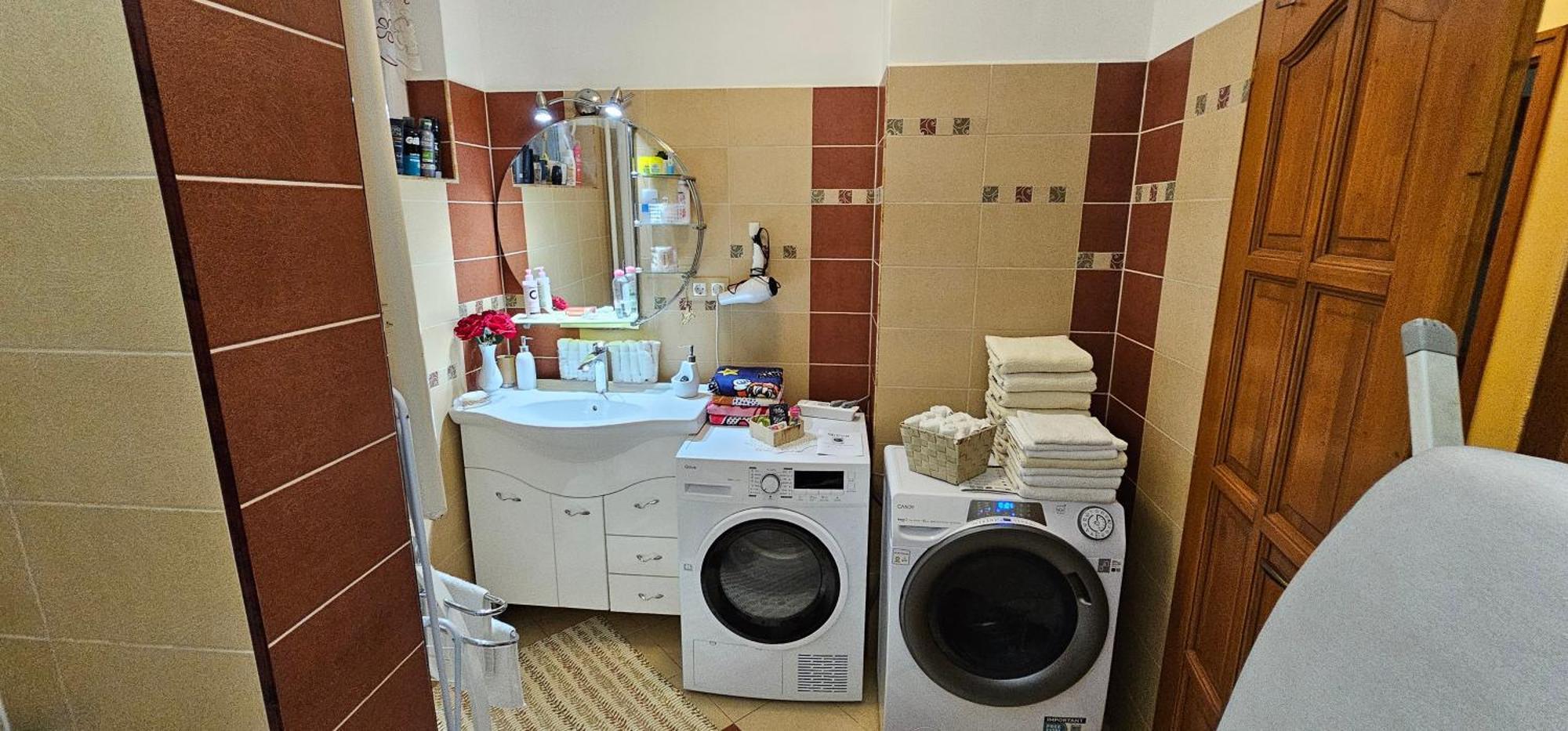 Anna Gyoengye Apartman เดเบรตเซน ภายนอก รูปภาพ