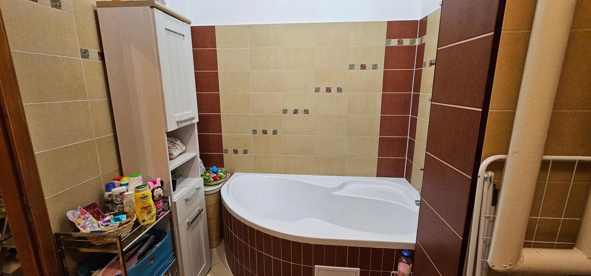 Anna Gyoengye Apartman เดเบรตเซน ภายนอก รูปภาพ