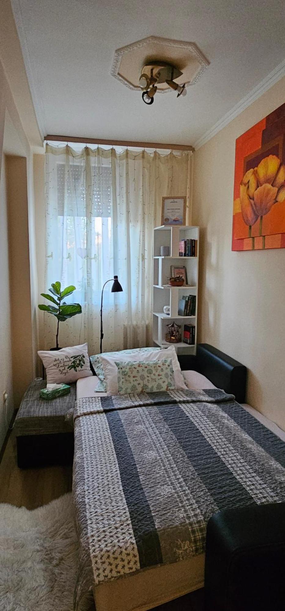 Anna Gyoengye Apartman เดเบรตเซน ภายนอก รูปภาพ